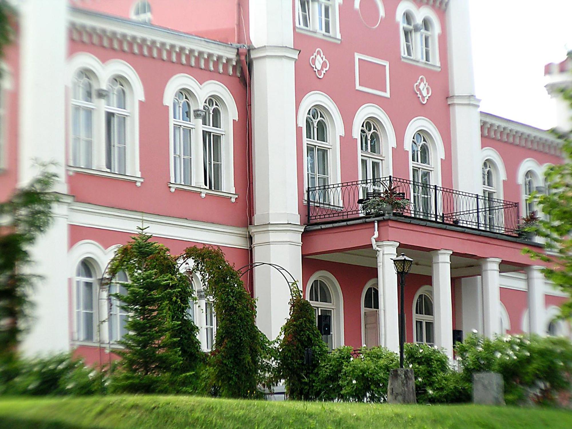 Birinu Pils Hotel Bīriņi Exterior foto