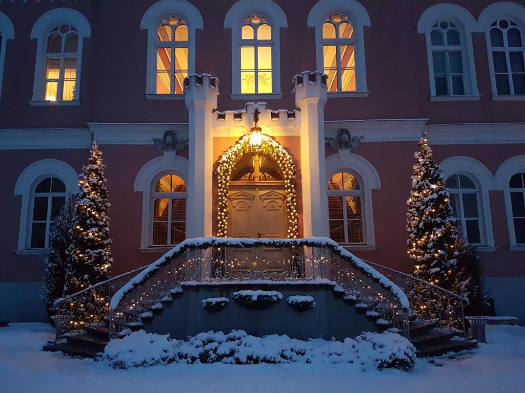 Birinu Pils Hotel Bīriņi Exterior foto